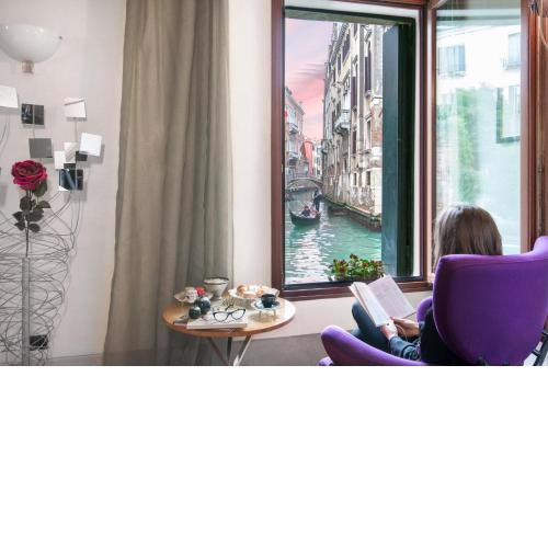 Casa Flavia ai Morosini - Luxury apartment with Canal View