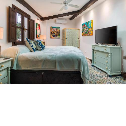 Casa Florestos - Studio Picasso Estepona Old Town