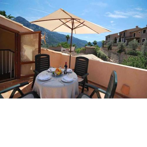 Casa Fornalutx with Air Conditioning and a roof terrace with great views