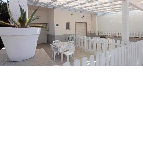 Casa FRONTEMARE Posto Rosso