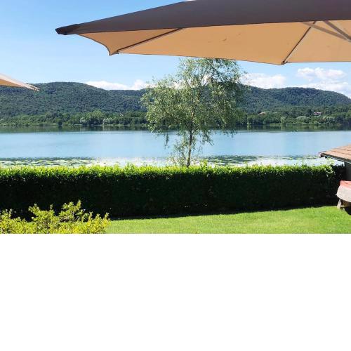 Casa Gaiani Villetta in riva al lago vista mozzafiato
