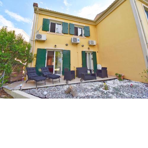 Casa Georgia