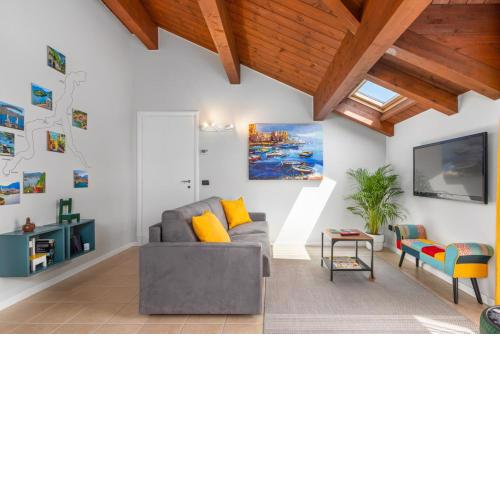 Casa Gialla 7a, New Apartment Milano&Como
