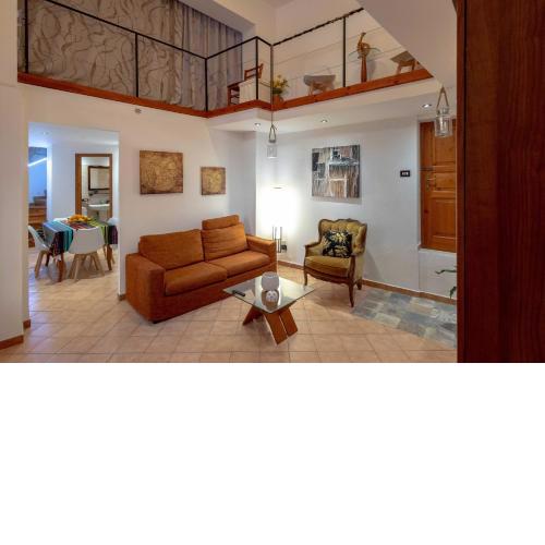 CASA GIROLAMA