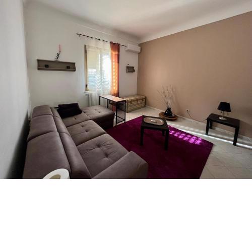 Casa grande, comoda e ben situata