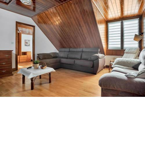 CASA HONORIA - Espacioso, Wifi y 2 plazas garaje