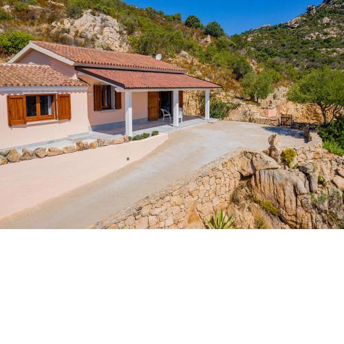Casa I Fiori con piscina by Wonderful Italy