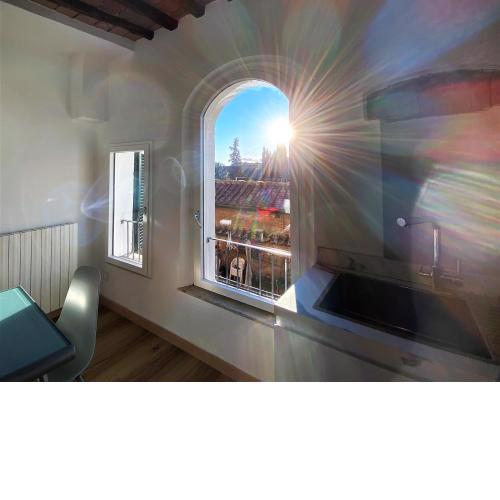 CASA ILARIA - Luminoso appartamento con vista nel centro storico