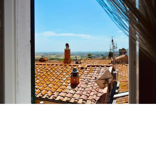 Casa in pieno centro storico Suvereto