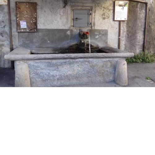 Casa indipendente con garage