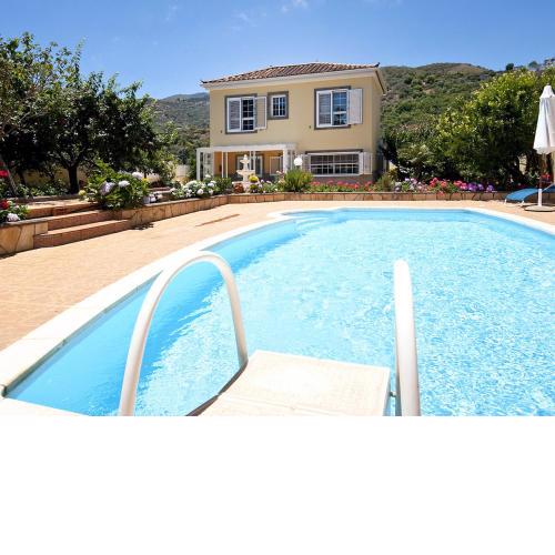 Casa Jardin