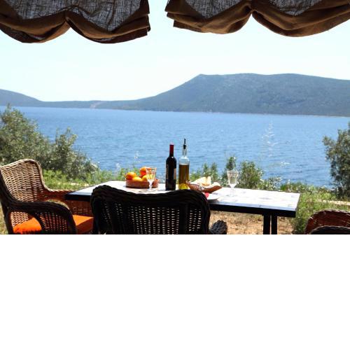 Casa Kalypso Suites & Villa