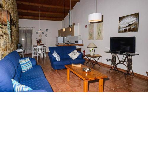Casa la Cenia. Típica casa rústica para unas vacaciones perfectas