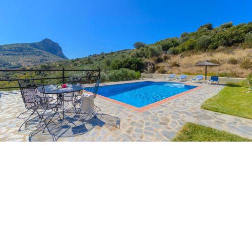 Casa La Colina El Gastor by Ruralidays