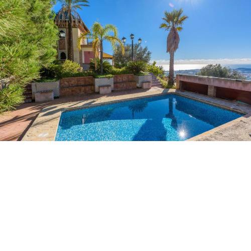 Casa La Mimosa Velez-Malaga by Ruralidays