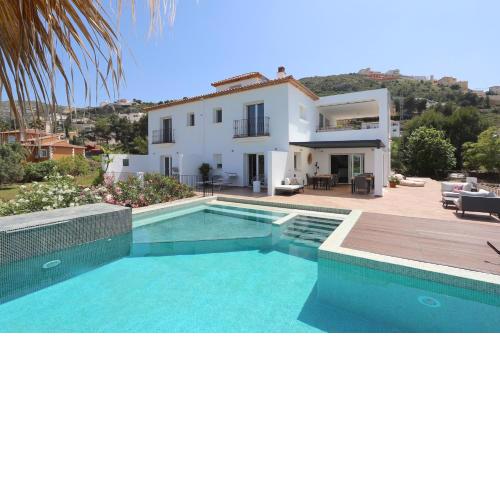 Casa la Naranja Boutique B&B