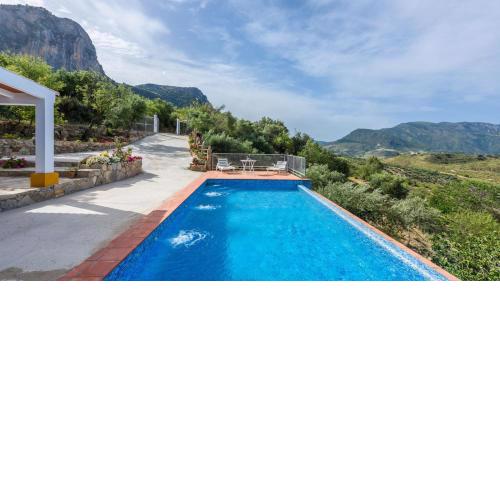 Casa La Primorosa El Gastor by Ruralidays