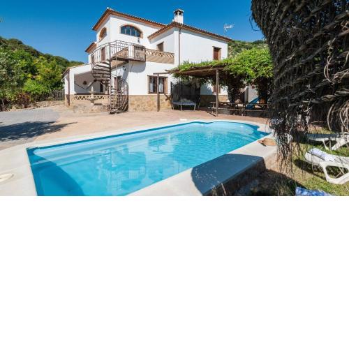 Casa La Veguetilla Frailes by Ruralidays