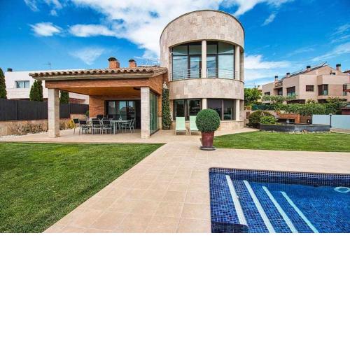 Casa La Vinya Alto Standing