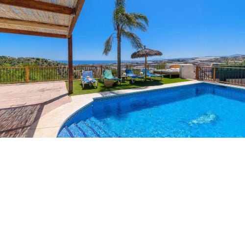 Casa La Yedra Algarrobo by Ruralidays