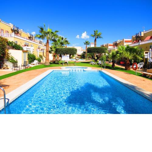 Casa La Zenia Elite Townhouse with Shared Pool and 10 Minutes Walk to Beach