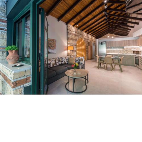 Casa Leone, cosy apartment overlooking the square