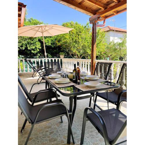 Casa Lia-Beach Front Villa
