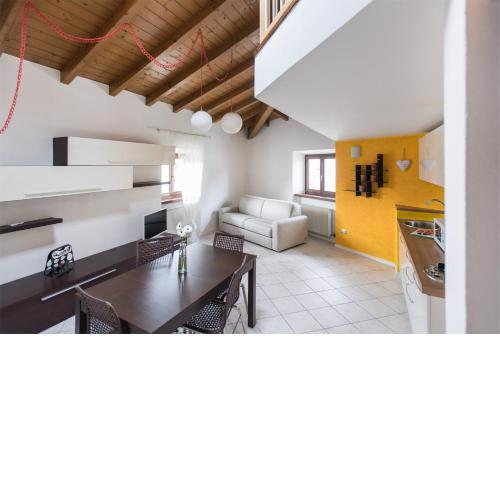 Casa Lidia, la mansarda sul fiume