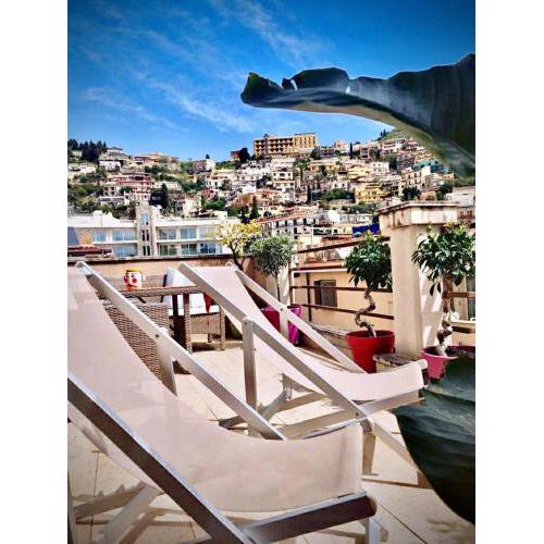 Casa-Lino Delizioso Appartamento Centro Taormina