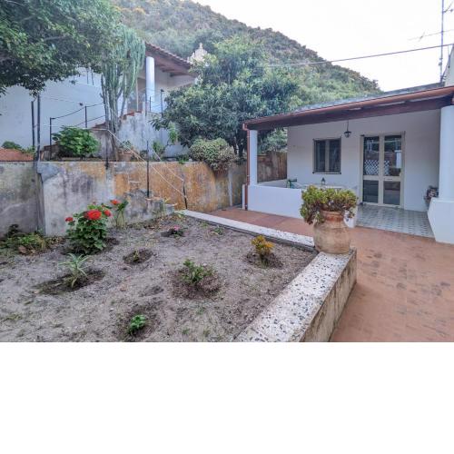 Casa Lipari a Canneto -Affitti Brevi Italia