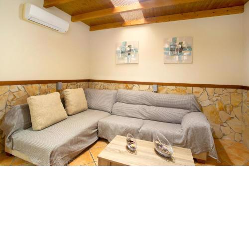 Casa Los Abuelos 2