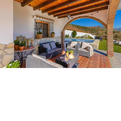 Casa Los Limones El Borge by Ruralidays