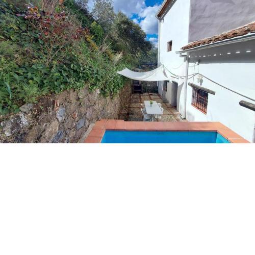 Casa los Madroñeros Alájar by Ruralidays