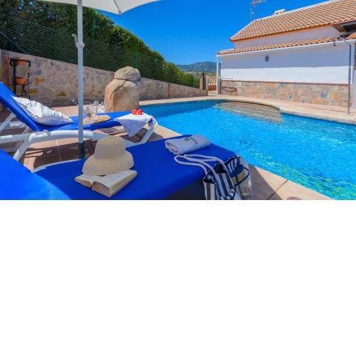 Casa Los Valles Alozaina by Ruralidays