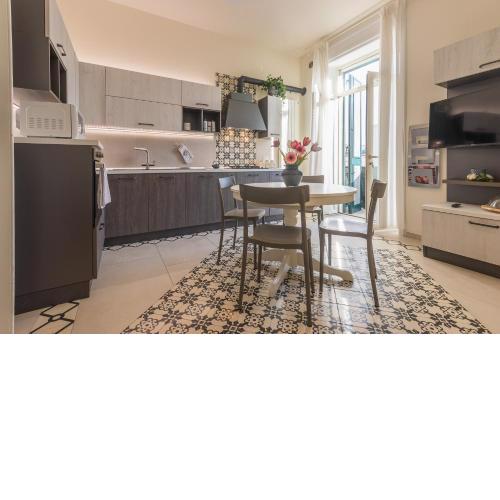 Casa Mabel - City Centre Apartment SIT