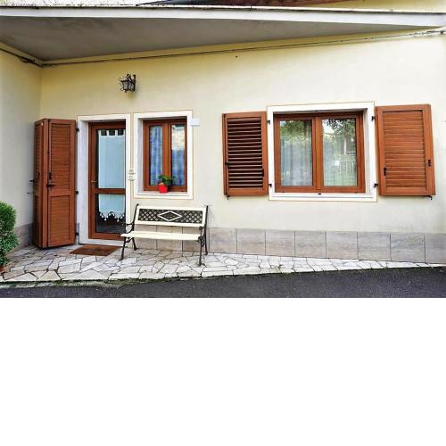 CASA MAIRA IN CENTRO A SATURNIA