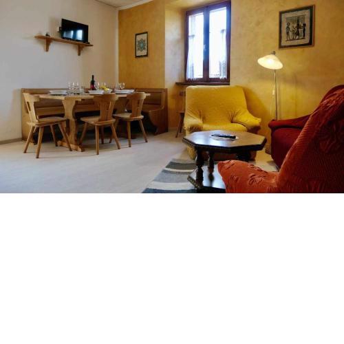 Casa Malpaga Tenna Ospitar