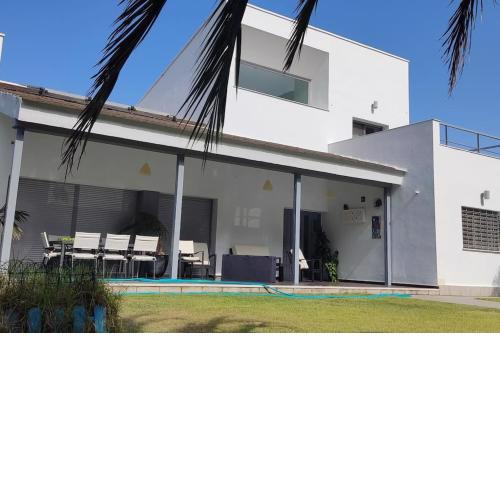 Casa Mar y Pinos EL Escondite