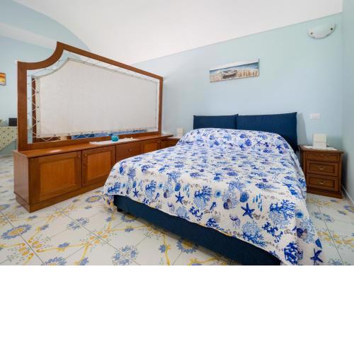 Casa Mariarosa - Seaside Apartment with Balcony
