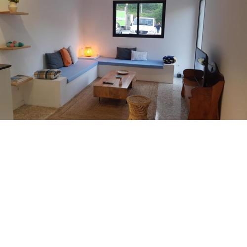 Casa Marina, con vistas al campo a 4 kilometros de Pontevedra