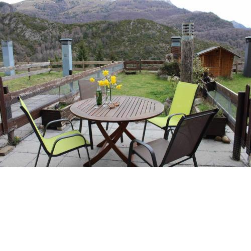 Casa Marro dúplex con jardín privado y wifi libre