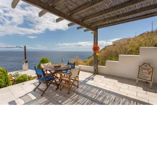 Casa Martina 3 front of the sea