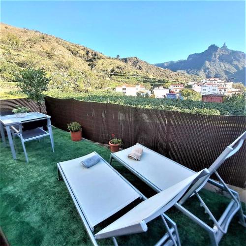 Casa Maruca with Roque Nublo view