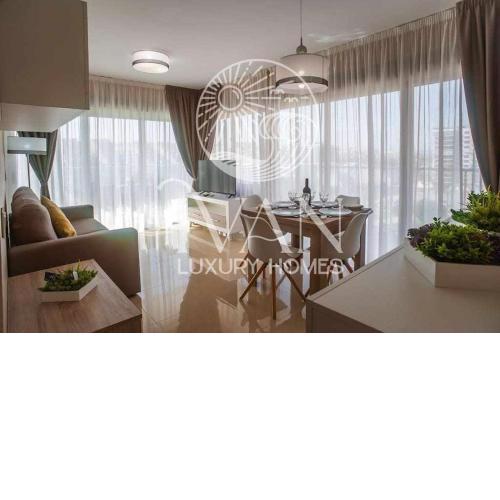 Casa Matías Iván Luxury Homes 9ªPta Norte 1ª Línea
