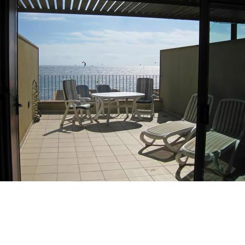 CASA MEDANO, fantastic ocean views,board storage, parking, wifi