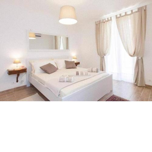 Casa Micheli in Centro ex Frattina Luxury Apartment