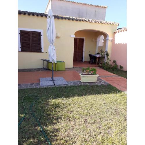 casa mirice in residence con piscina ,wifi,climatizzatore vicino al mare