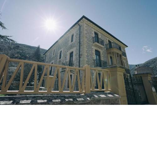 Casa Montero