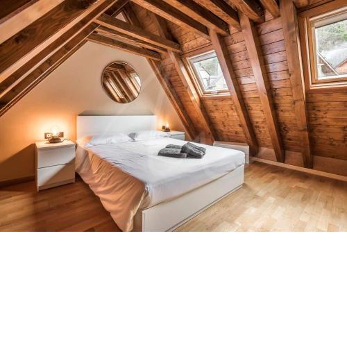 Casa Montjòia by SeaMount Rentals