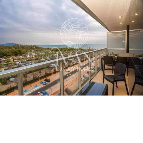 Casa Mural Ivan Luxury Homes 6ªPta Norte 1ª Línea